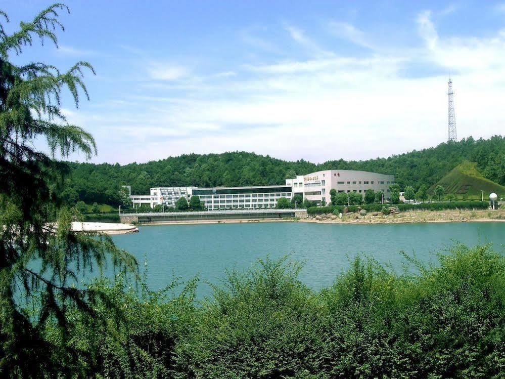 Dolton Resort Tongshenghu Changsha Exterior foto